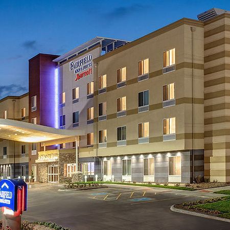 Fairfield Inn & Suites By Marriott Сідней Екстер'єр фото