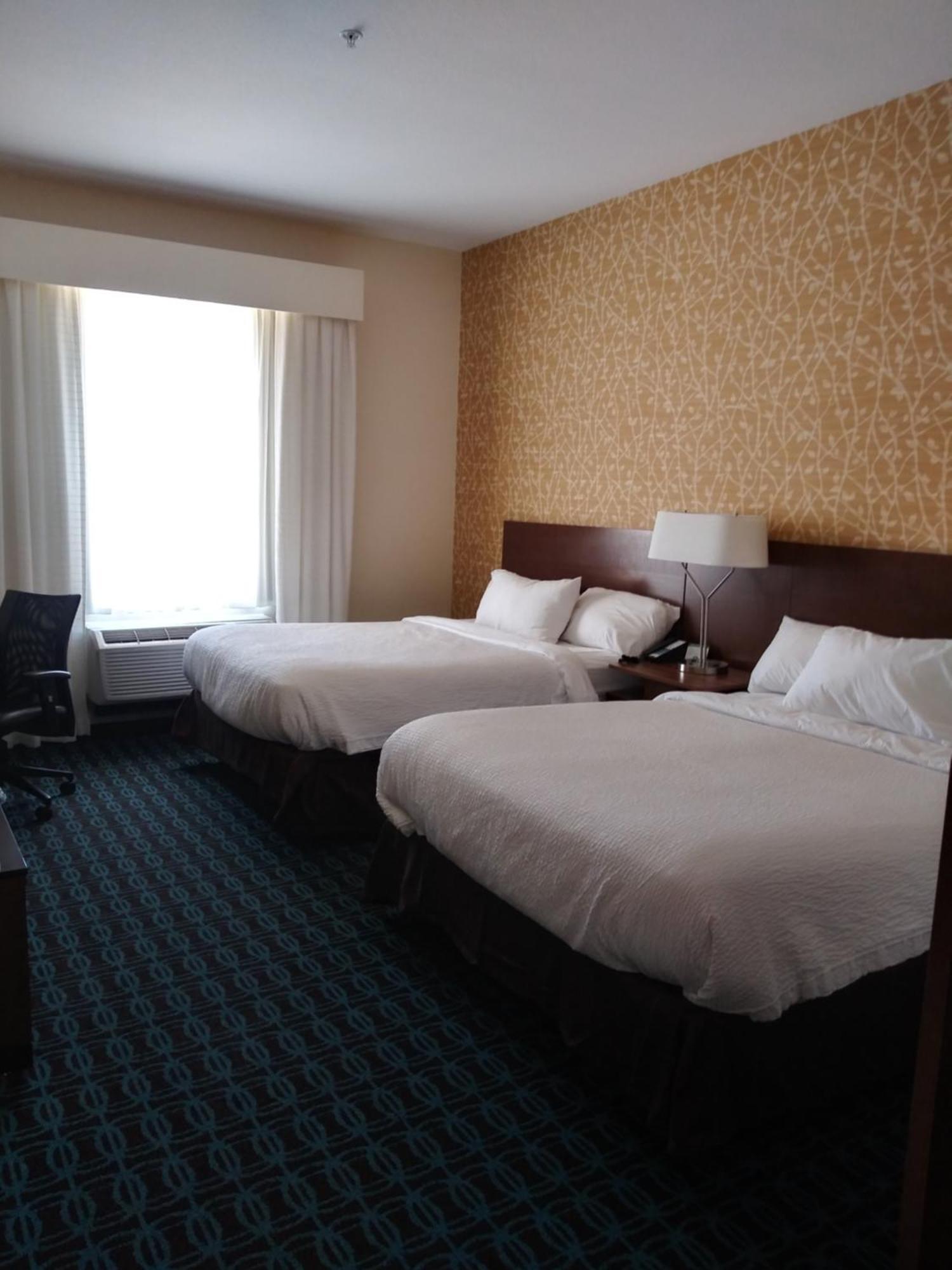 Fairfield Inn & Suites By Marriott Сідней Екстер'єр фото